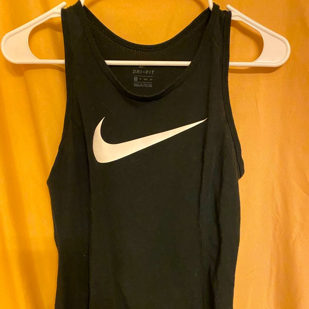 NIKE DRY FIT TANK
